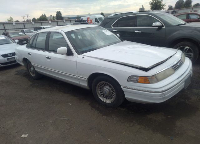 Ford Crown Victoria