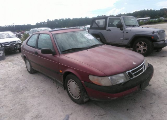 Saab 900