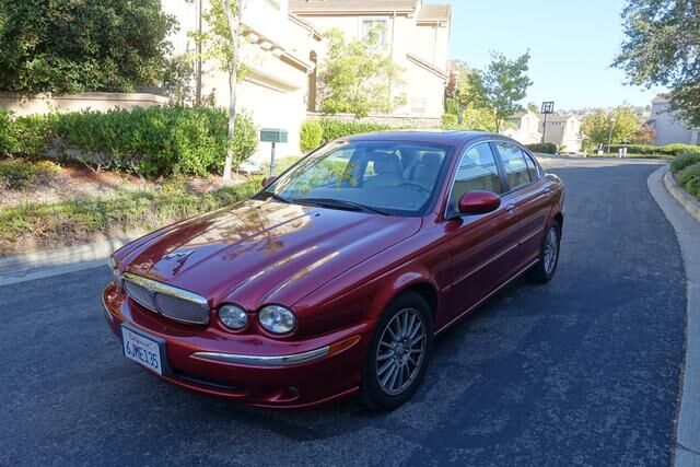 Jaguar X-Type