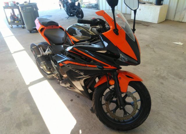 Honda CBR500