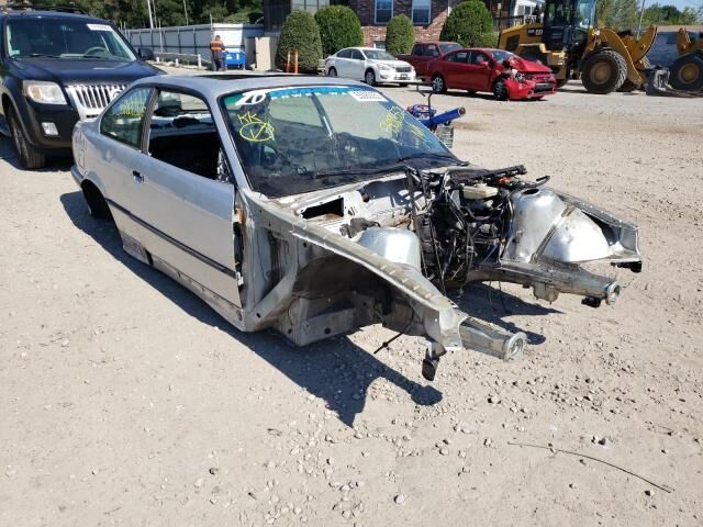 BMW 323is