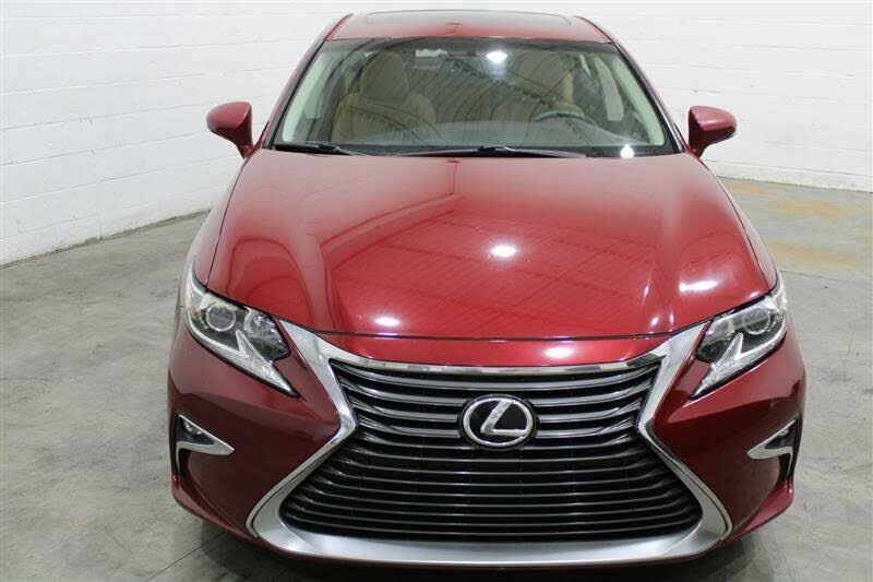 2016 Lexus ES