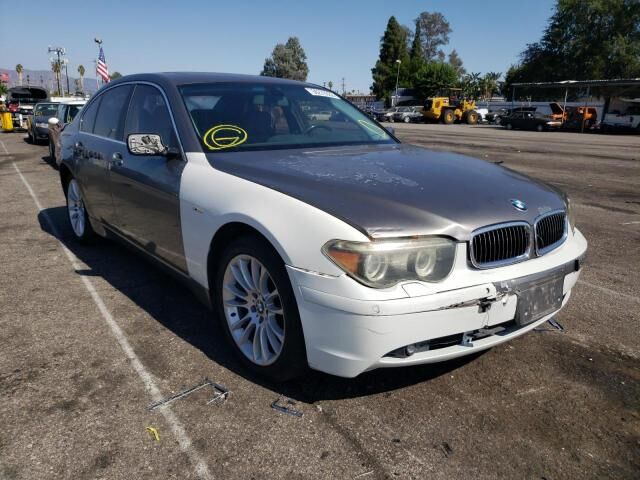 BMW 745i