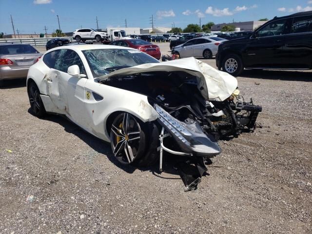Ferrari FF