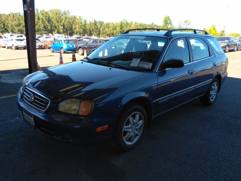 Suzuki Esteem