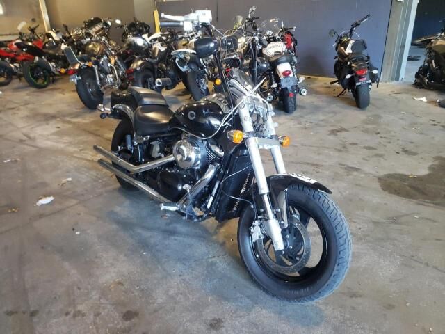 Suzuki VZ800