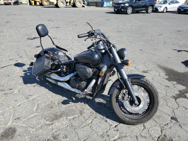 Honda VT750 (Shadow Phantom)