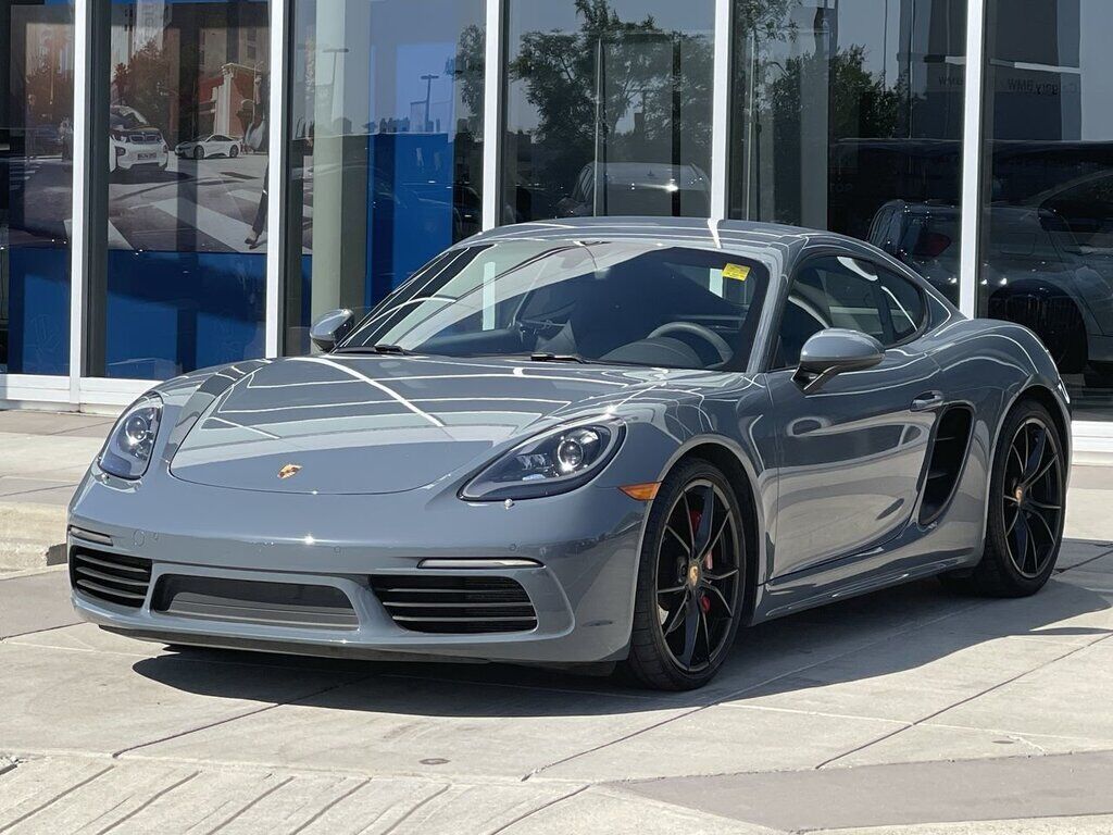 Porsche Cayman