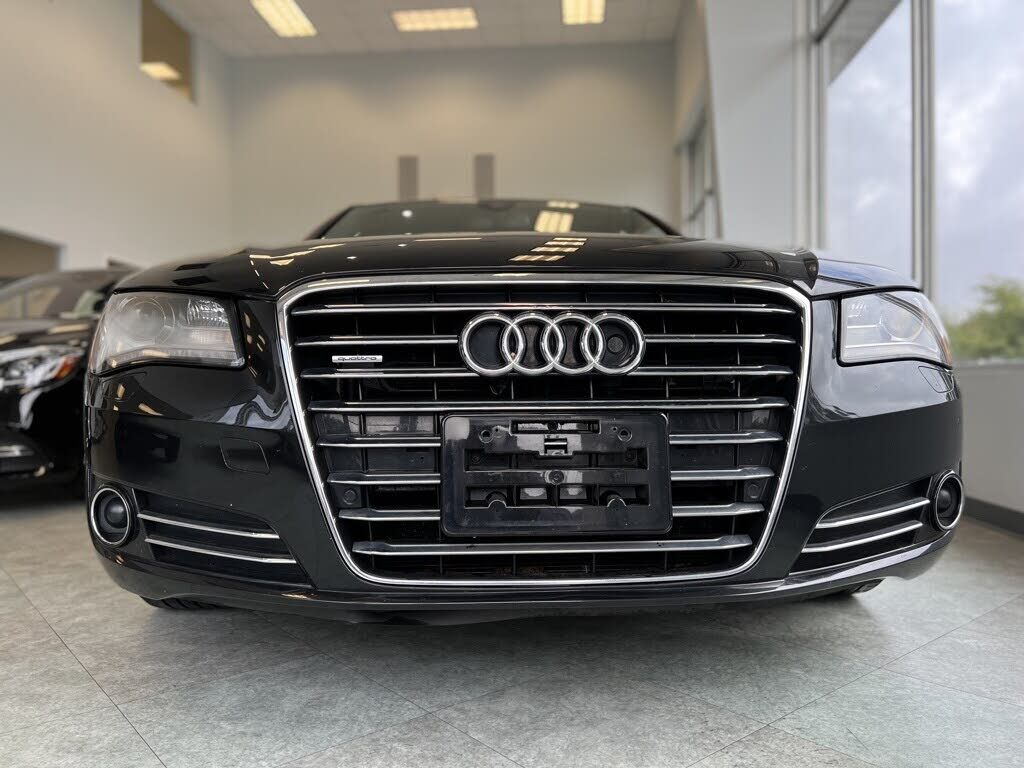 2012 Audi A8