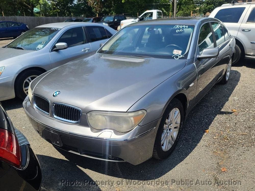 BMW 745Li