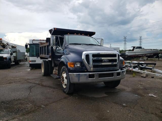 Ford F-750