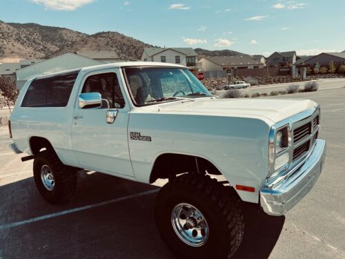 Dodge Ramcharger
