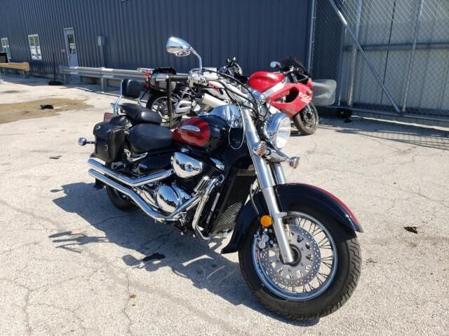 Suzuki VL800