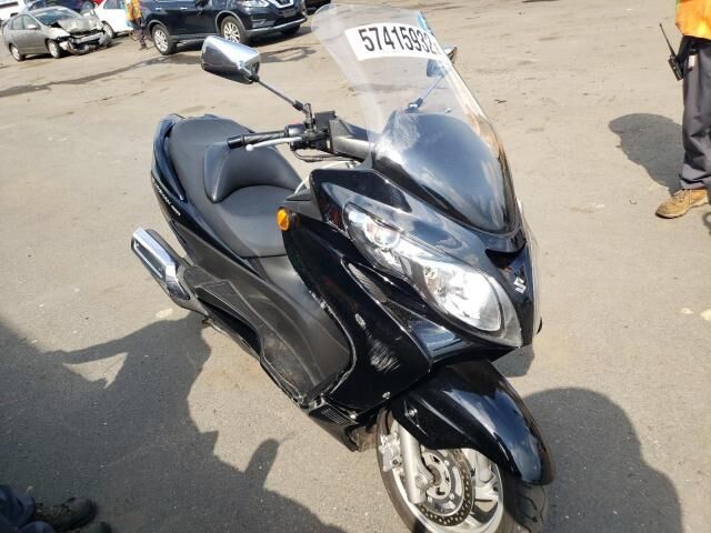 Suzuki AN400
