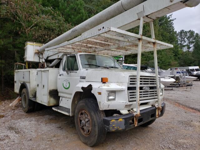 Ford F-800
