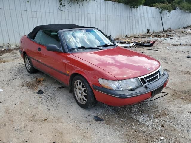 Saab 900