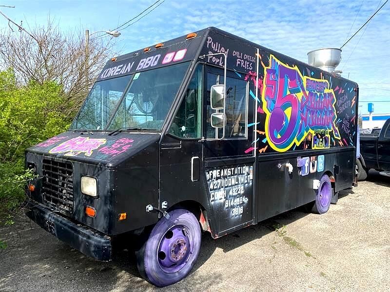 1995 CHEVROLET P Truck Forward