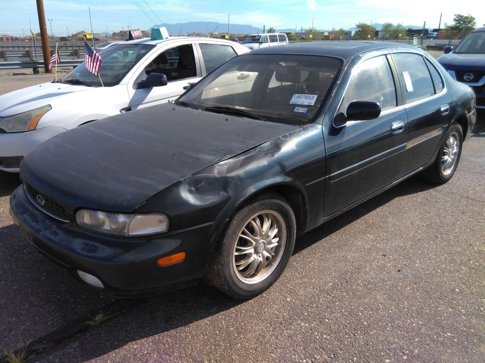 Infiniti J30