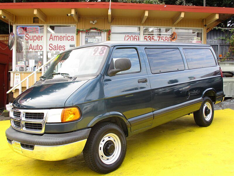 Dodge Ram Wagon