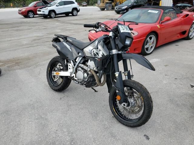 Suzuki DR-Z400SML