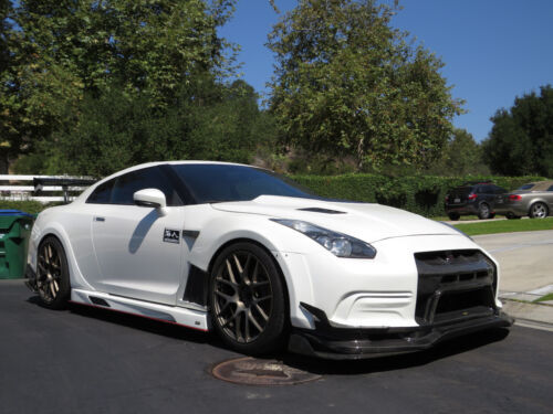 Nissan GT-R