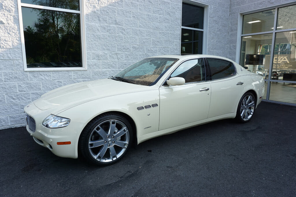 Maserati Quattroporte