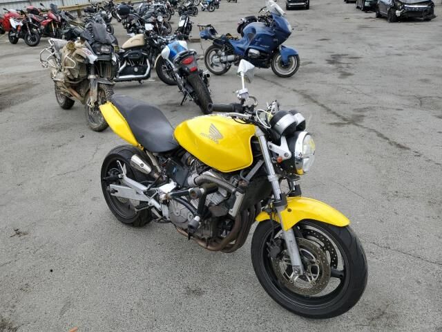 Honda CB600 (599)