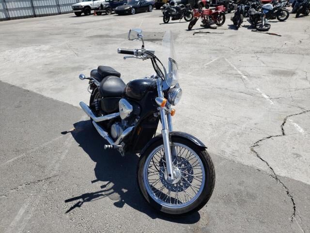 Honda VT600C (SHADOW VLX)
