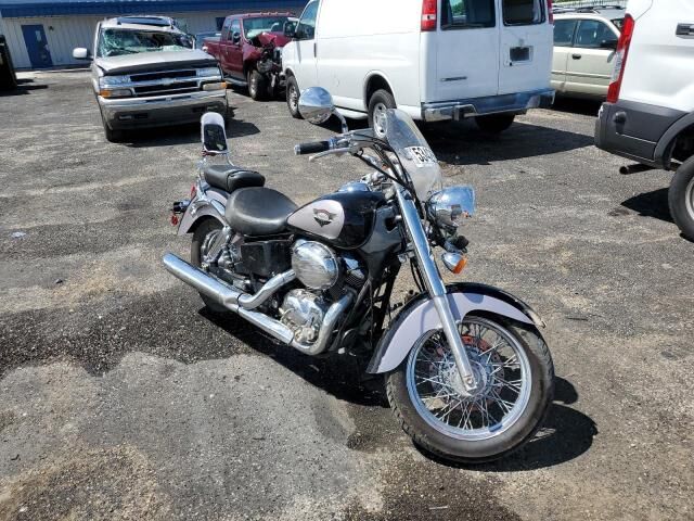 Honda VT750 (Shadow Ace 750)