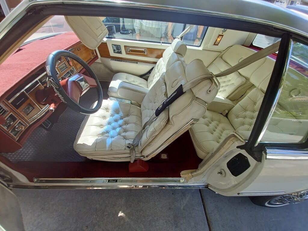 CADILLAC