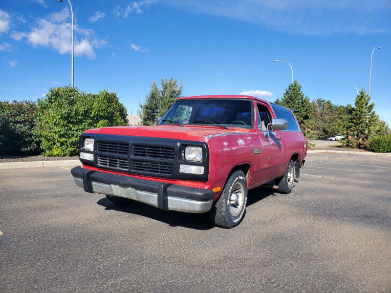 Dodge Ramcharger