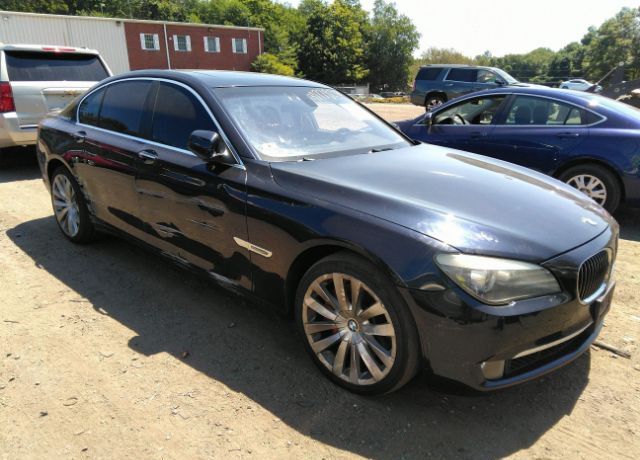 BMW 750i