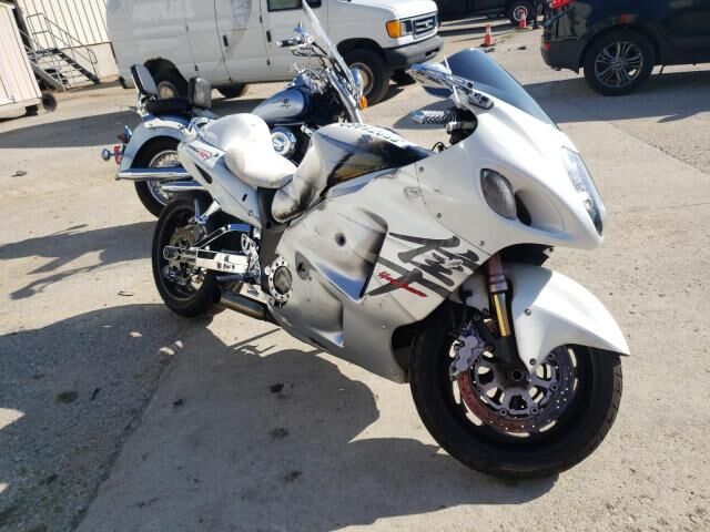Suzuki GSX1300R