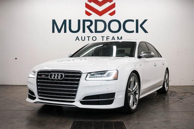Audi S8