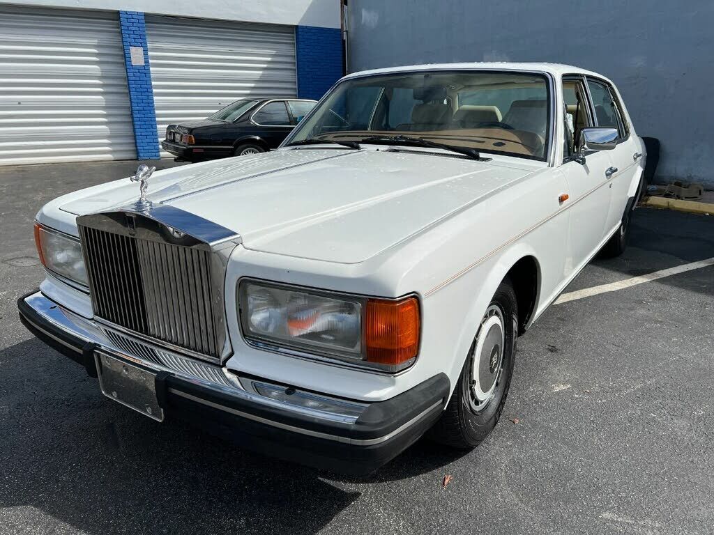 Rolls-Royce Silver Spur