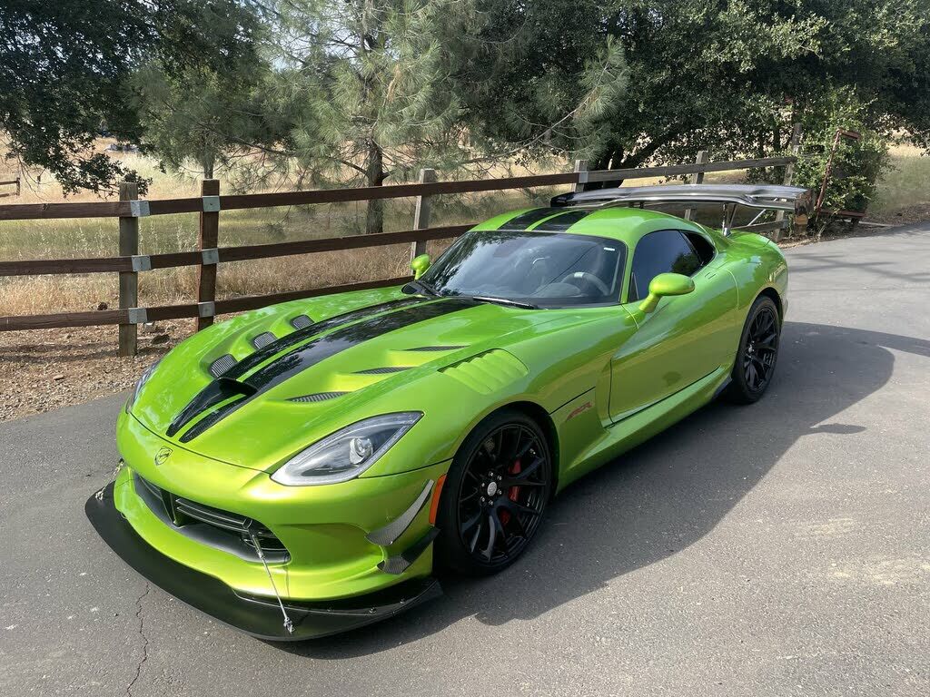Dodge Viper