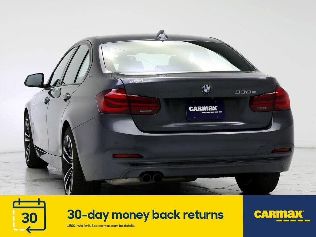 2018 BMW 330e