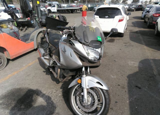 Honda NT700VA/NT700V