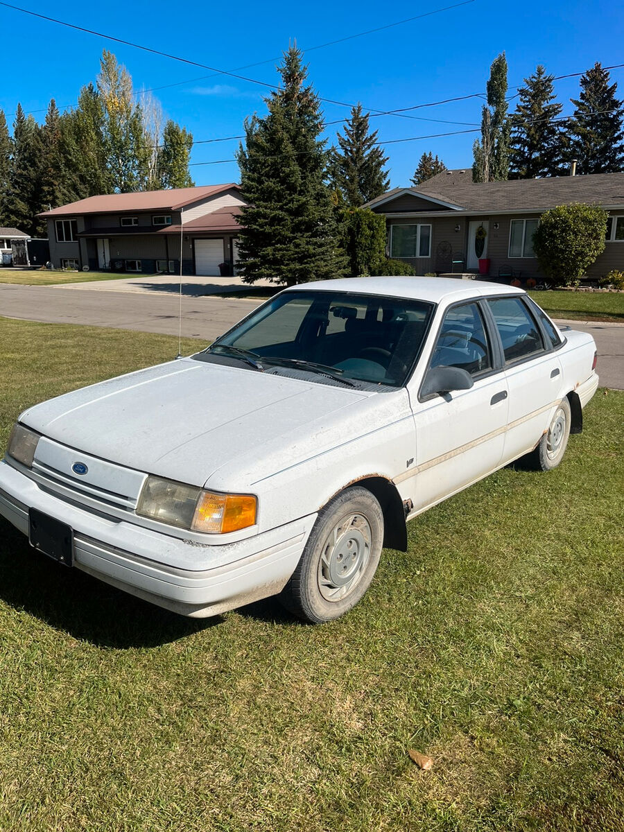 Ford Tempo