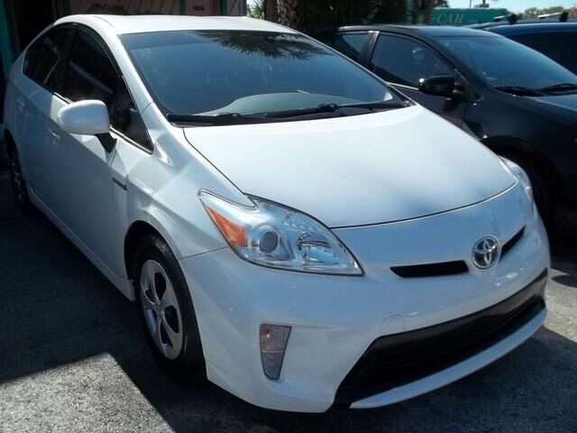 2015 TOYOTA PRIUS