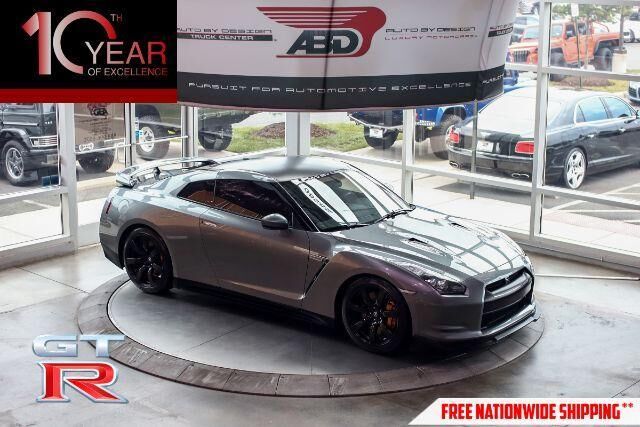 Nissan GT-R