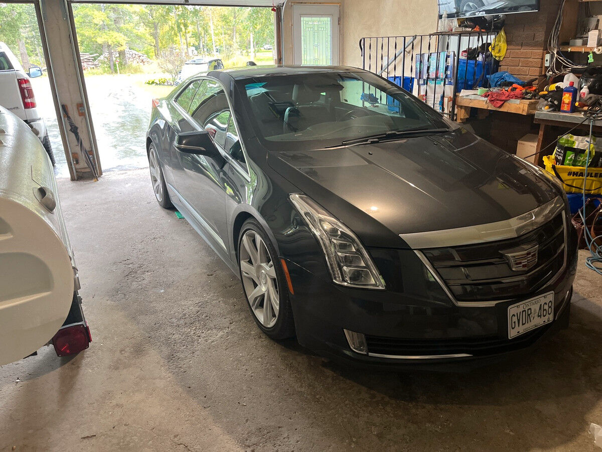 Cadillac ELR