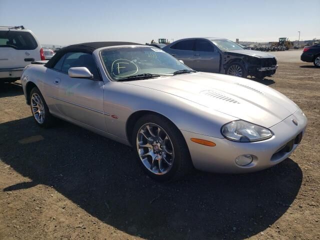 Jaguar XKR