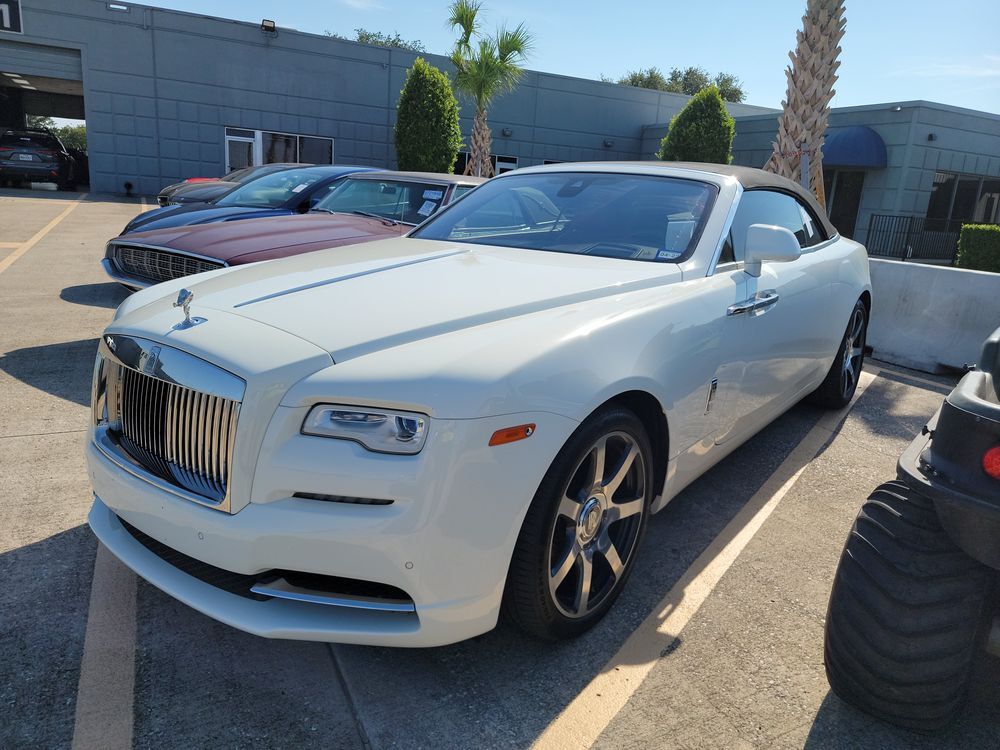 Rolls-Royce Dawn