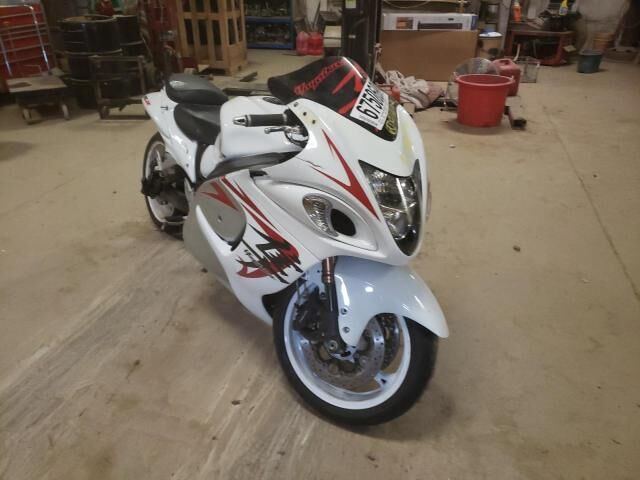 Suzuki GSX1300R
