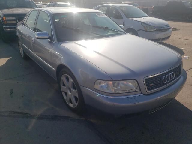 Audi S8