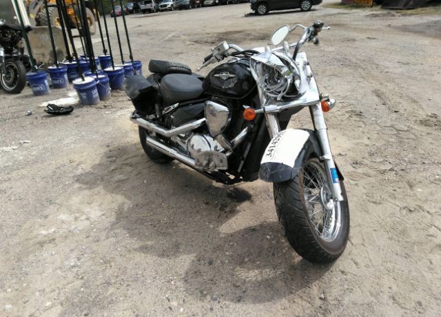 Suzuki VL800/VL800C/VL800T