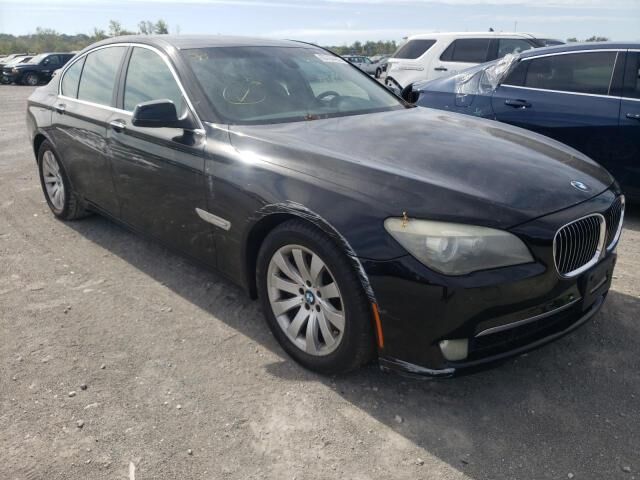 BMW 750i