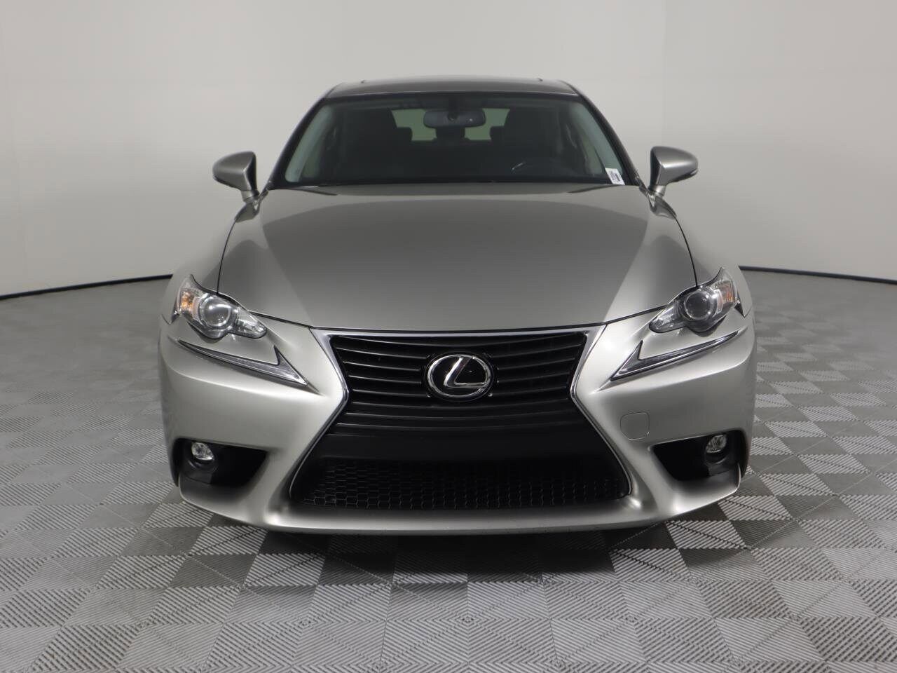 2016 Lexus IS