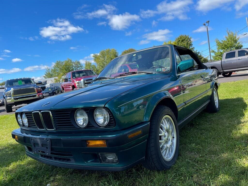 BMW 325i